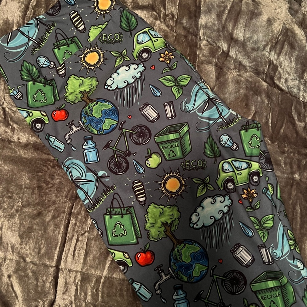 Wear What TC Earth Say Leggings